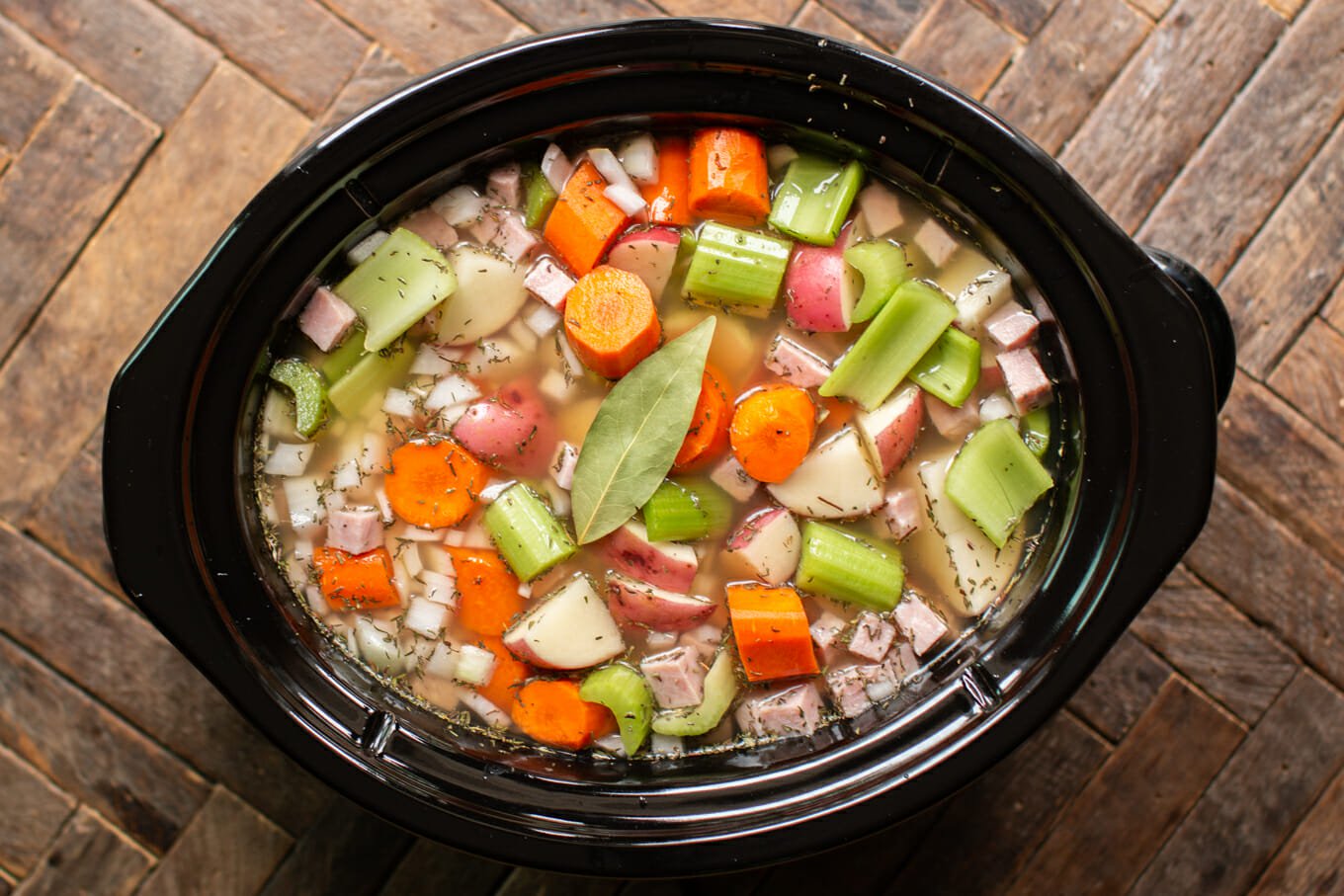 26 Simple & Satisfying Slow Cooker Soups for Chilly Nights | SparkPeople