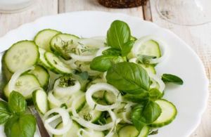 Tangy Cucumber and Onion Salad
