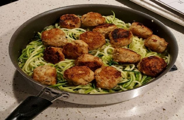 Garlic Butter Chicken Meatballs - 16 each