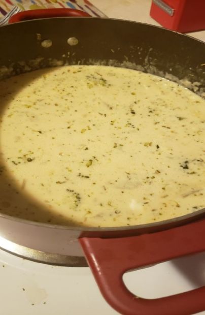 Low-Carb Cheddar, Broccoli, Cauliflower and Chicken Soup (Keto-Friendly)