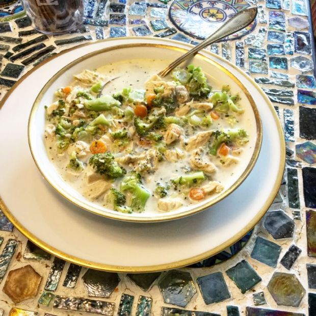 Artisan Broccoli Soup with Sour Cream 