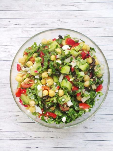 Avocado Chickpea Salad