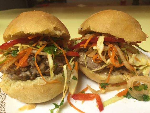 Bahn Mi Sliders