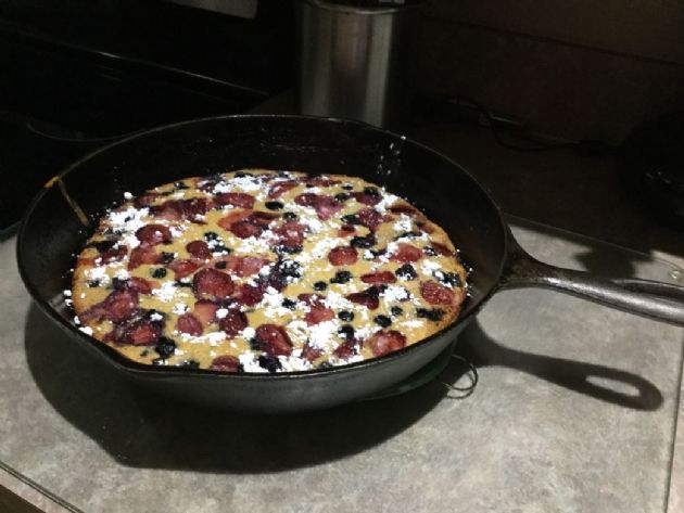 Baked Berry Puff Pancake