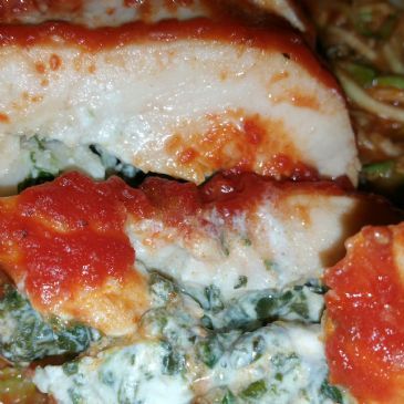 Baked Chicken Breast Stuffed with Spinach and Goat Cheese