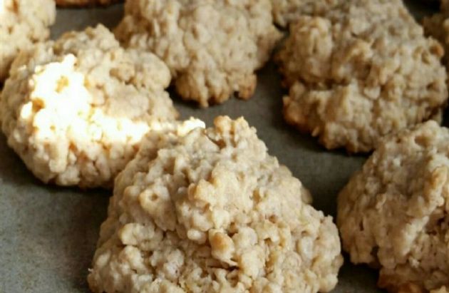 Banana Oatmeal Cookies