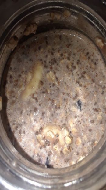 Banana chocolate oatmeal