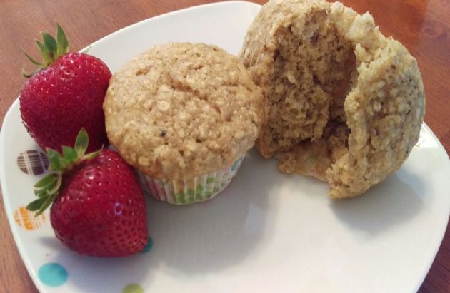 Banana nut oatmeal muffins