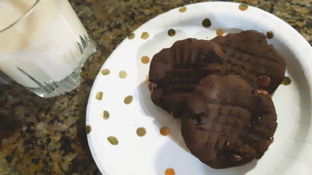 Fudgey Black Bean Cookies