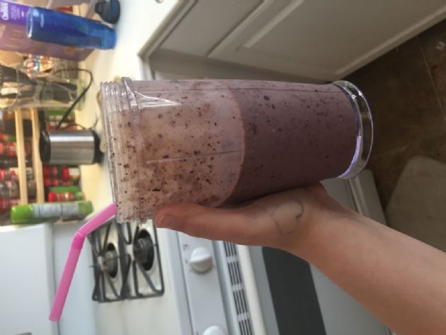 Blueberry banana smoothie