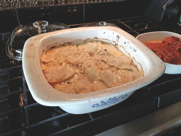 Brett's Fav Scalloped Potatoes 