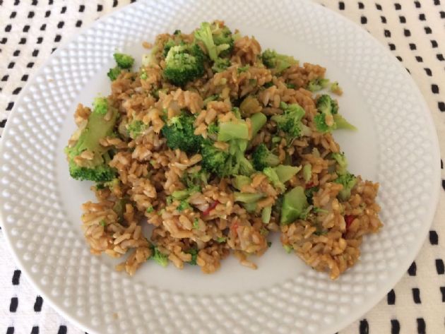 Brown Rice and Broccoli Pilaf