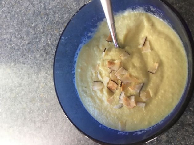 Cauliflower Coconut Soup