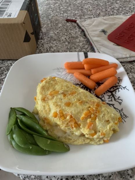 Cheesy scrambled (mostly) whites