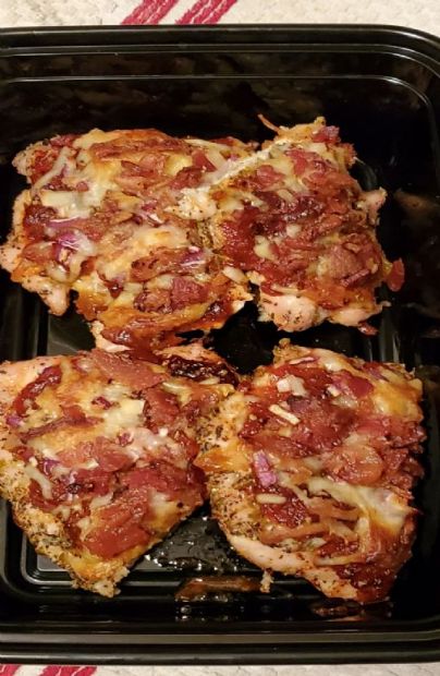 Chicken Crust Pizza w/ Bacon & Onion