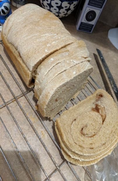 Cinnamon wheat bread