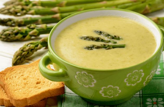 Creamy Asparagus Soup