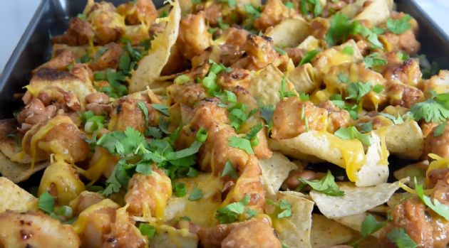 Crispy Chicken Nachos