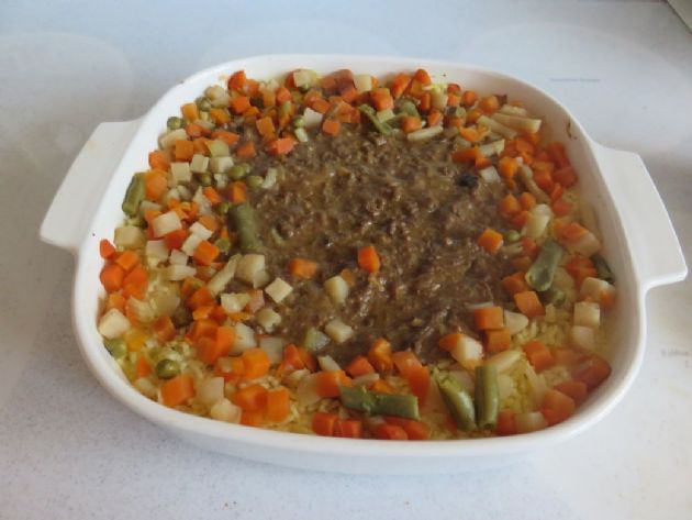 Flossie's Rice & Hamburger Meat Dish (1/2 cup serving)