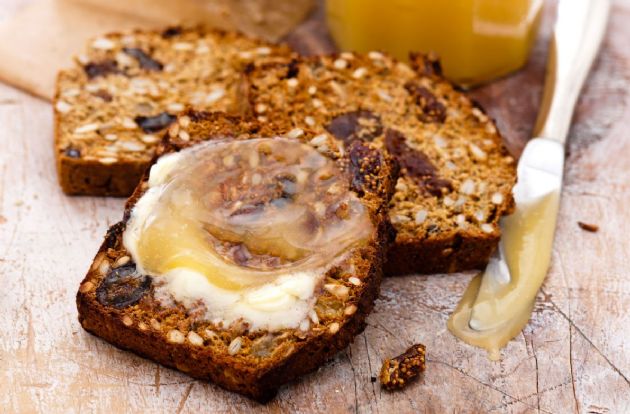 Fruit and sunflower seed soda bread recipe