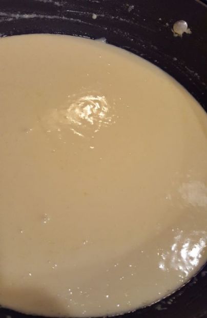 Homemade sweetened condensed milk