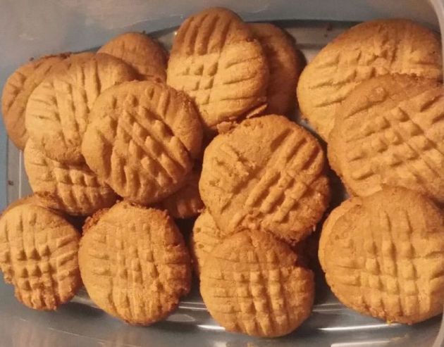 KETO Peanut Butter Cookies