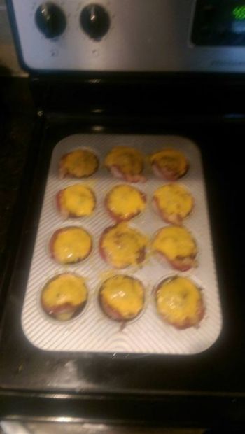 Keto Cheeseburger Muffin