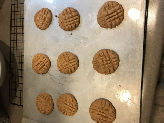 Keto Peanut Butter Cookies