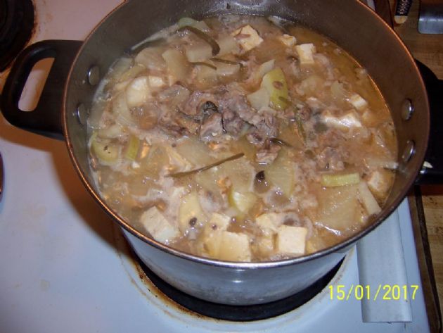 Korean Radish & Tofu Pork Soup 1.5 c= 1 serving