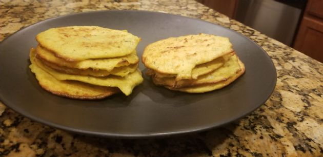 Linton's Delicious Keto Cauliflower Tortillas (1.8 Net Carbs & under 50 calories per slice!)