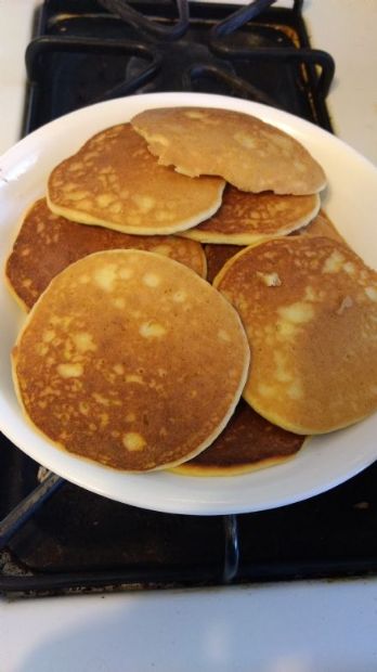 Low Carb Almond Flour Pancakes