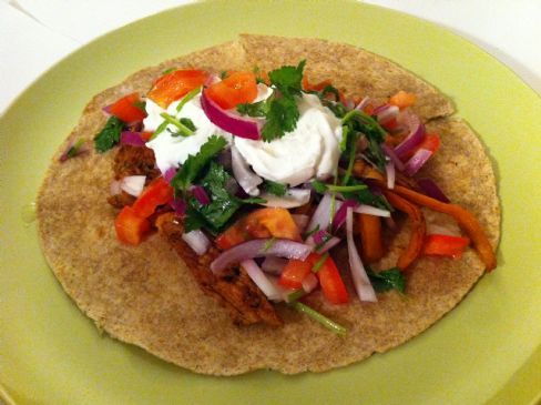 Low Fat & Protein Rich Chicken Fajita With Homemade Pico de Gallo