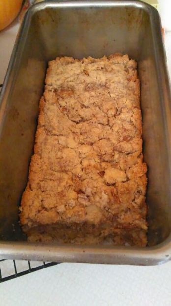 Low carb apple cinnamon bread