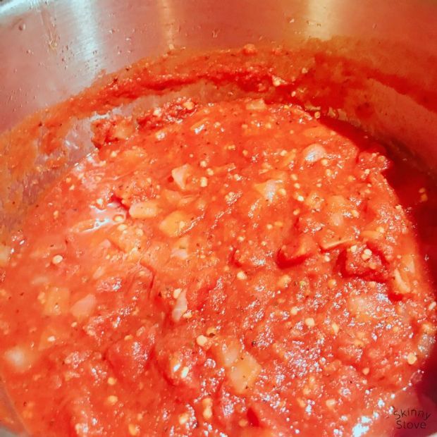 Quick & Easy Marinara Sauce (Skinny Stove)