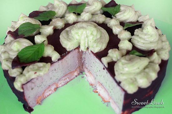 Minty chocolate unbaked tart