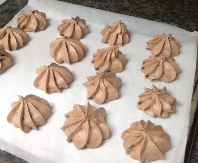 Mocha Meringues