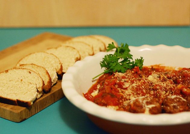 Mozzarella Stuffed Bruschetta Balls 