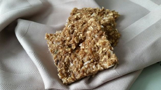 No-Sugar Oatmeal/Banana Bars