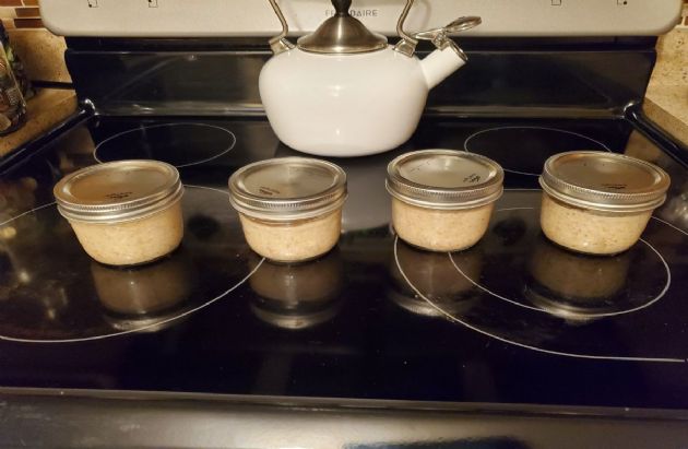 Peanut butter overnight oats