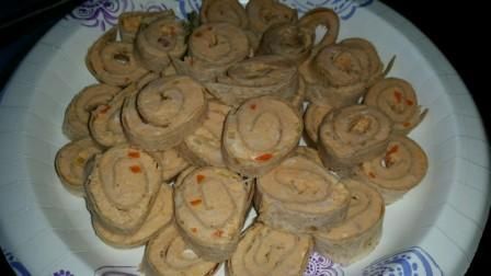 Phyl's Buffalo Chicken LCLF pinwheels