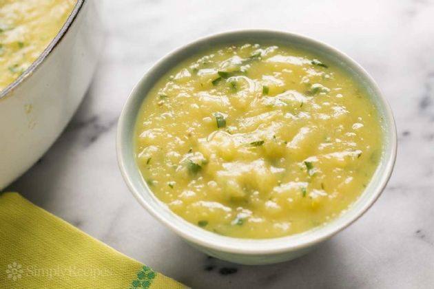 Potato, Leek and Chicken soup (with a kick)