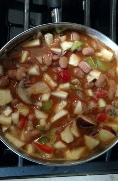 Quick Chili with Fresh Apple