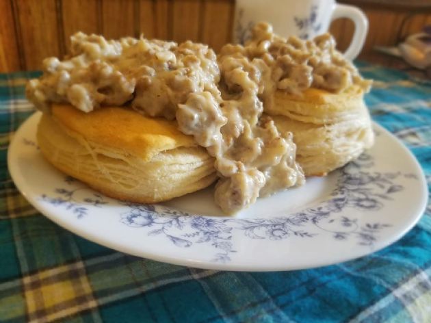 Simply Southern Sausage Gravy