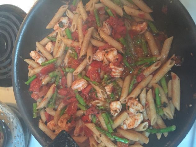 Shrimp, Asparagus, and Penne Pasta