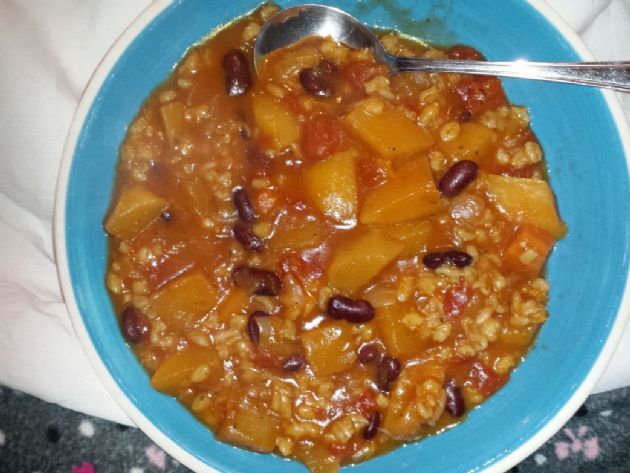 Slow Cooker Vegan Root Veg Hotpot