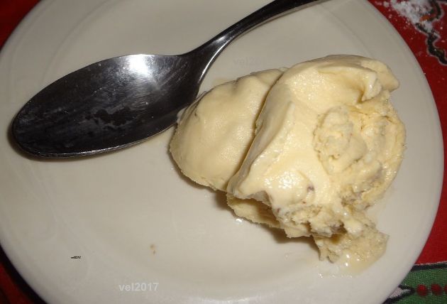 Sour Ice Cream, vanilla -no machine needed-