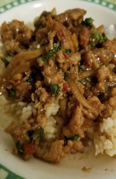 Thai Basil Chicken (Krapaow Gai)