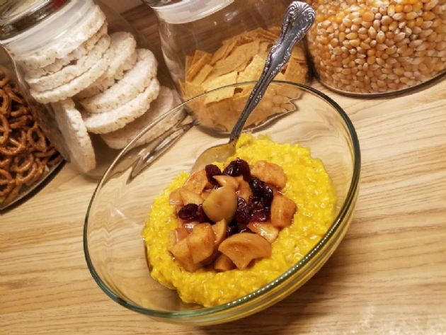 Tumeric Oatmeal