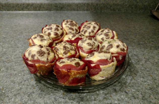 Turkey sausage/bacon Egg muffin cups