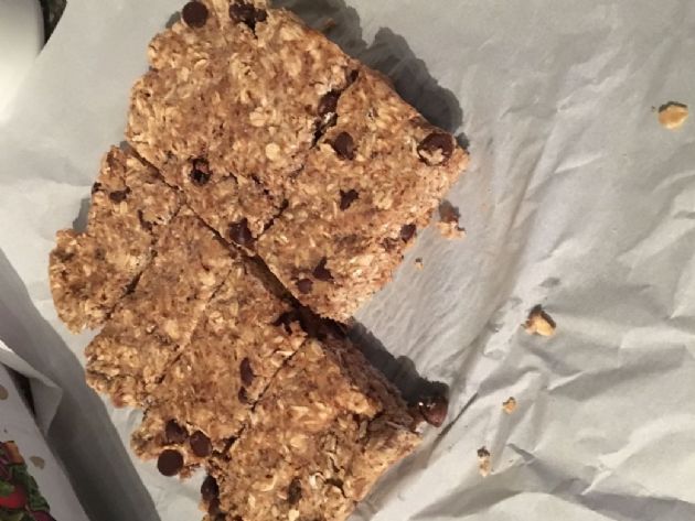 Vegan Almond Butter Chocolate Chip Protein Bars